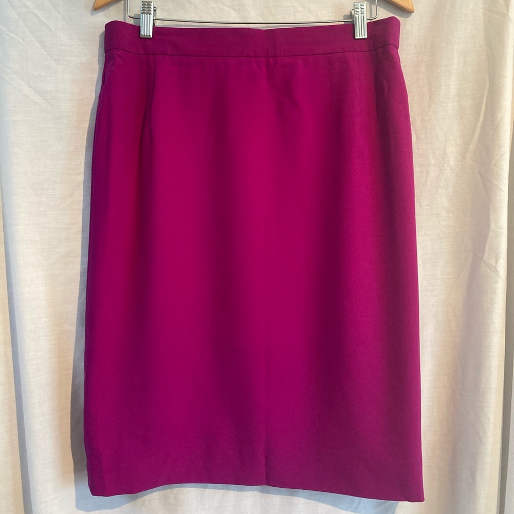 Designer Skirt - Louis Féraud - Size 12/14